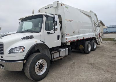 2014 Freightliner M2 106